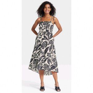 Who What Wear Black and Cream Floral Midi Dress